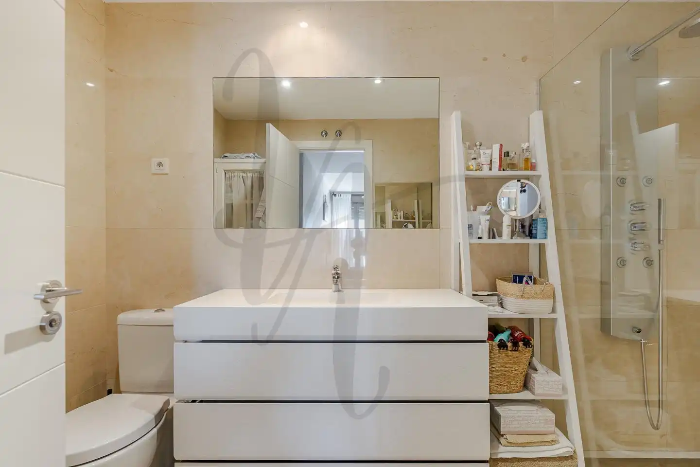 Baño de Ático en venta en San Sebastián de los Reyes con Aire acondicionado, Calefacción y Terraza