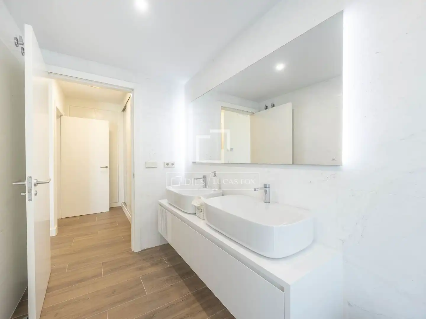Badezimmer von Dachboden zum Verkauf in Valencia mit Klimaanlage, Heizung und Terrasse