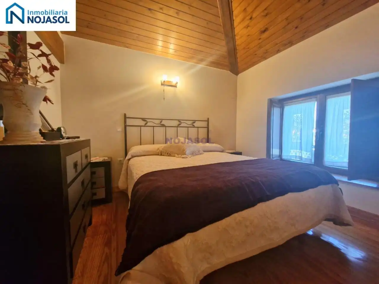 Terraced house with garden for sale in Calle HAZAS DE CESTO, imagen 40