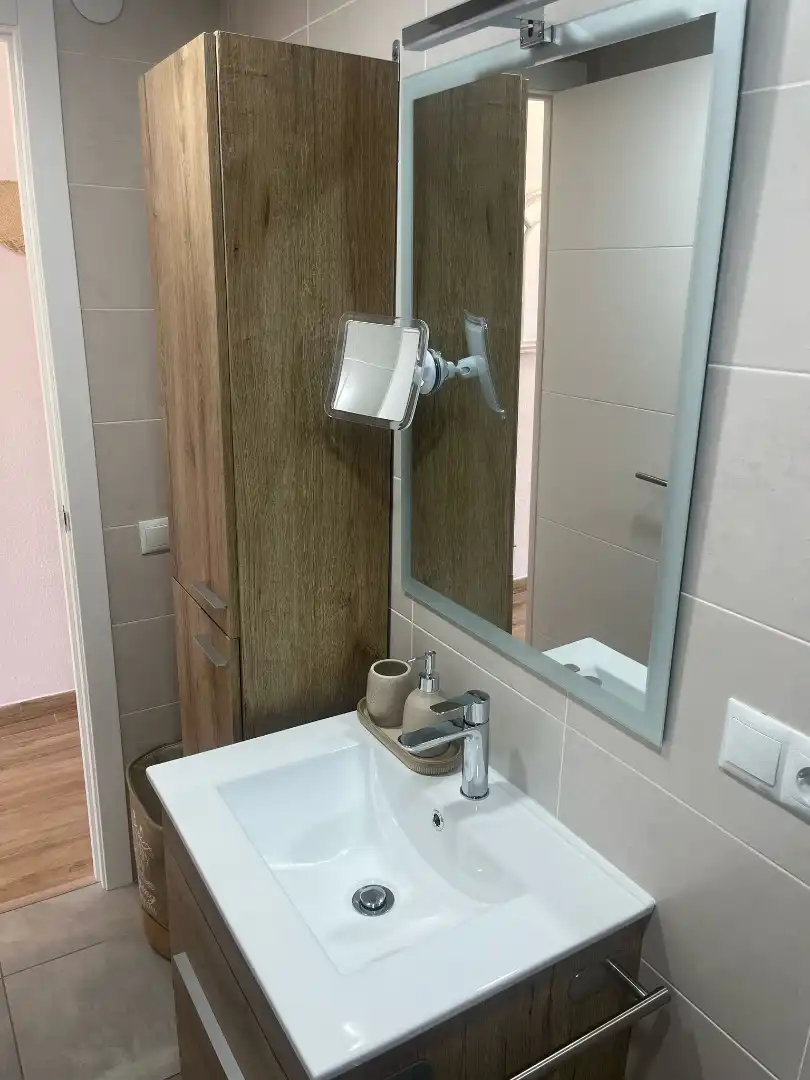 Bany de Pis en venda en Lloret de Mar amb Aire condicionat, Calefacció i Moblat