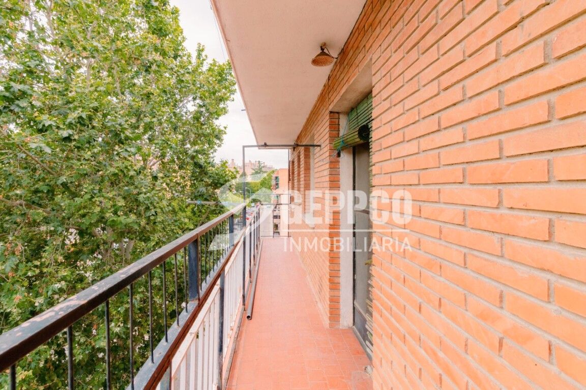 Exterior view of Flat for sale in San Fernando de Henares  with Terrace