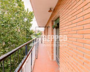 Vista exterior de Pis en venda en San Fernando de Henares amb Terrassa