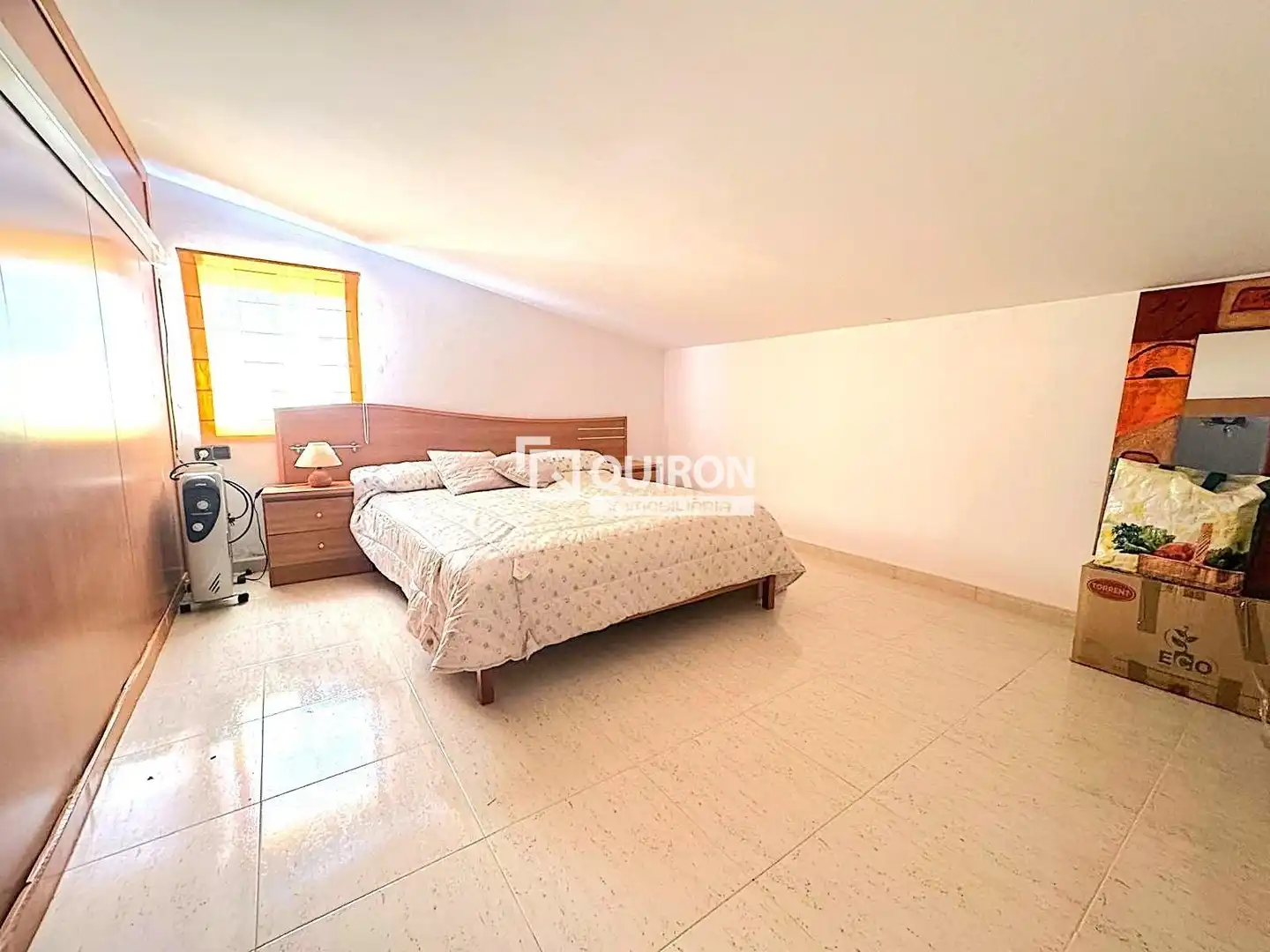 Habitación de Casa o chalet en venta en La Bisbal del Penedès con Aire acondicionado, Calefacción y Terraza