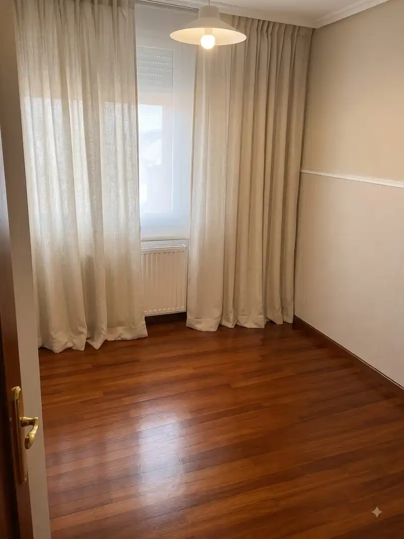 Bedroom of Flat for sale in Bilbao   with Heating, Terrace and Storage room