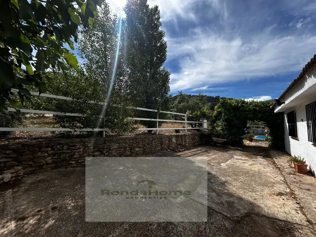 Finca rústica en venda en Ronda amb Piscina