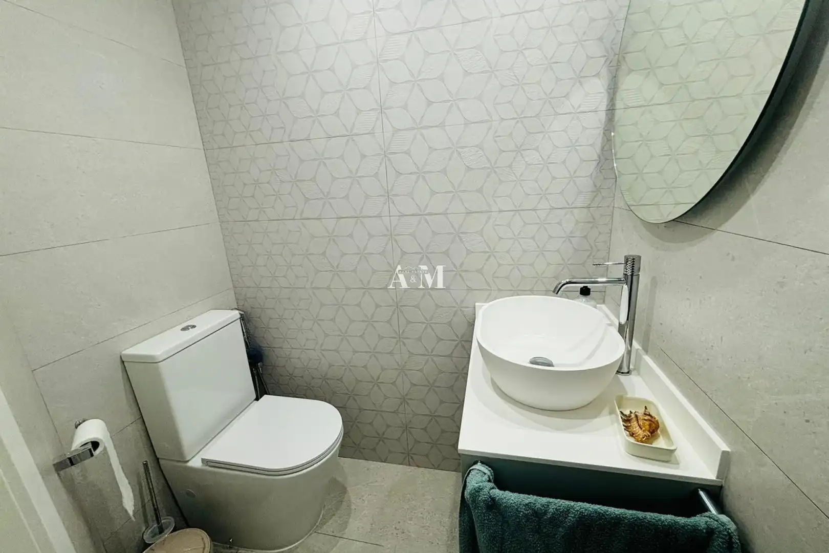Baño de Piso de alquiler en Torrevieja con Aire acondicionado, Calefacción y Terraza