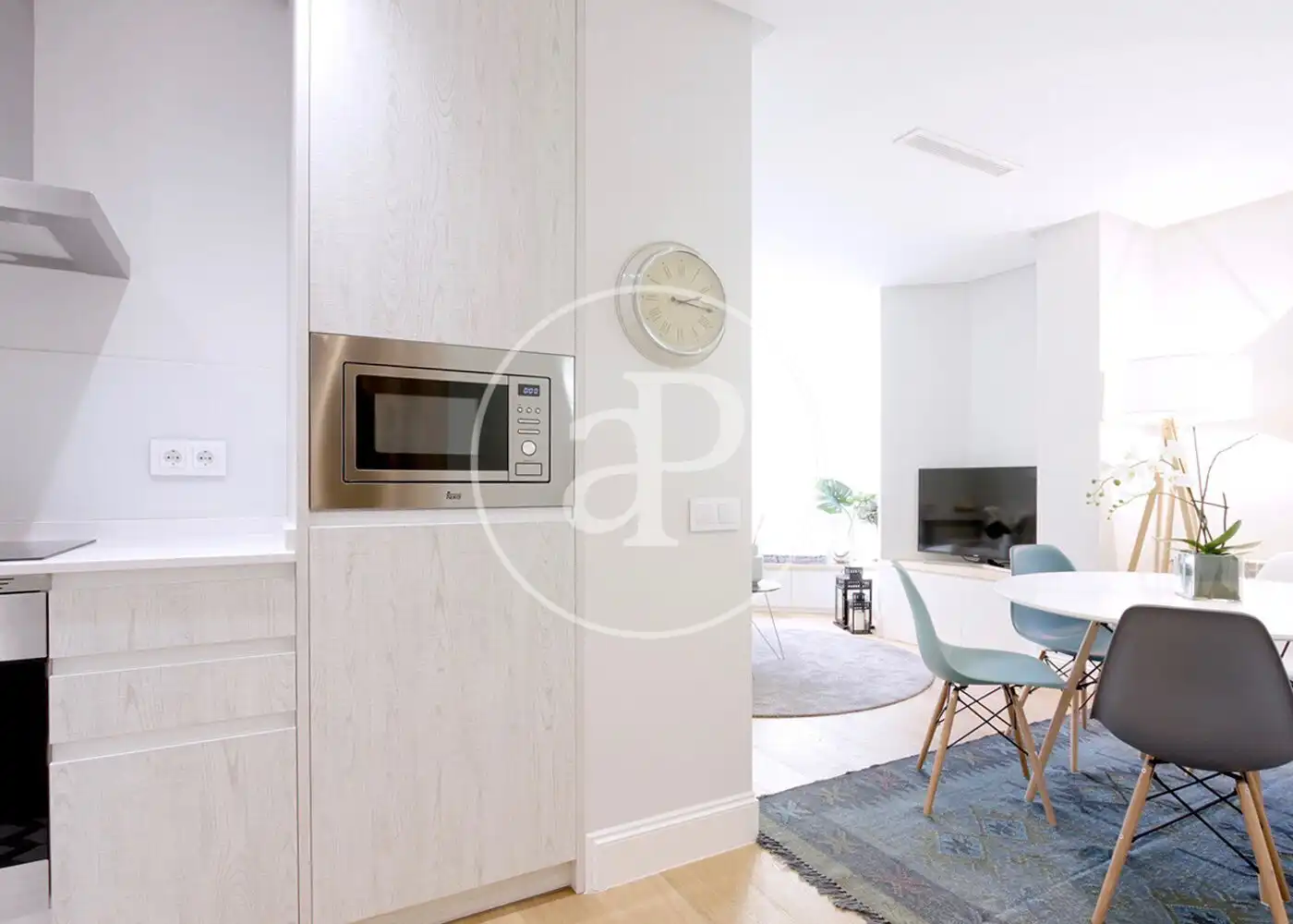 Kitchen of Flat for rent in Barrio de Salamanca