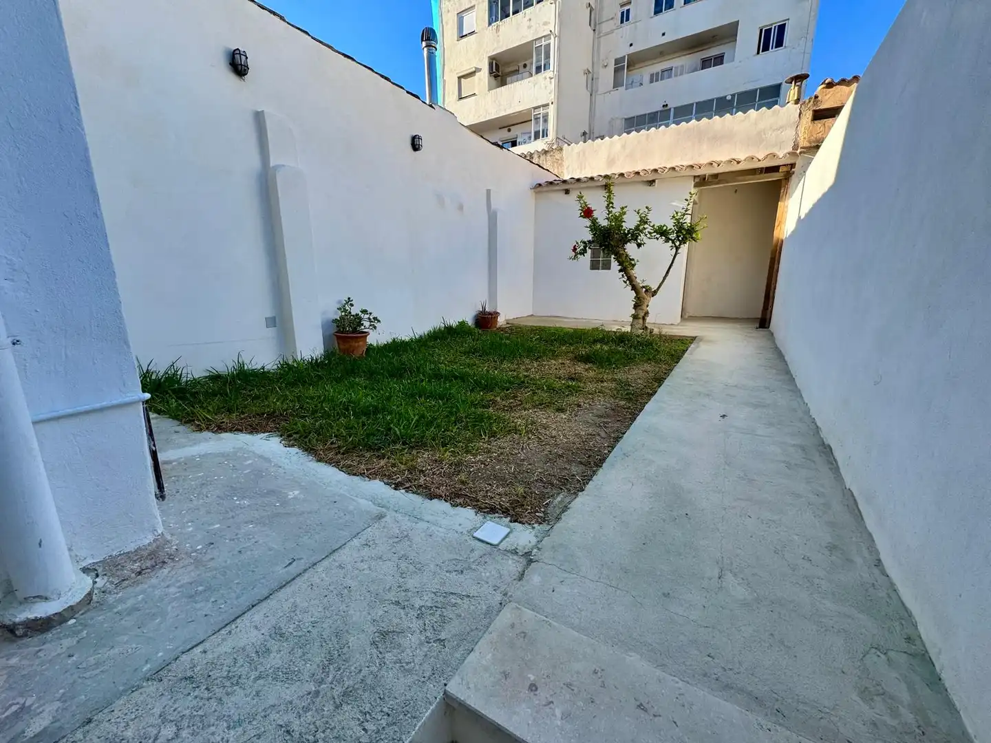 Jardí de Planta baixa de lloguer en Ponent