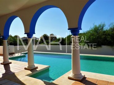 Villa con piscina in vendita a Sancti Petri