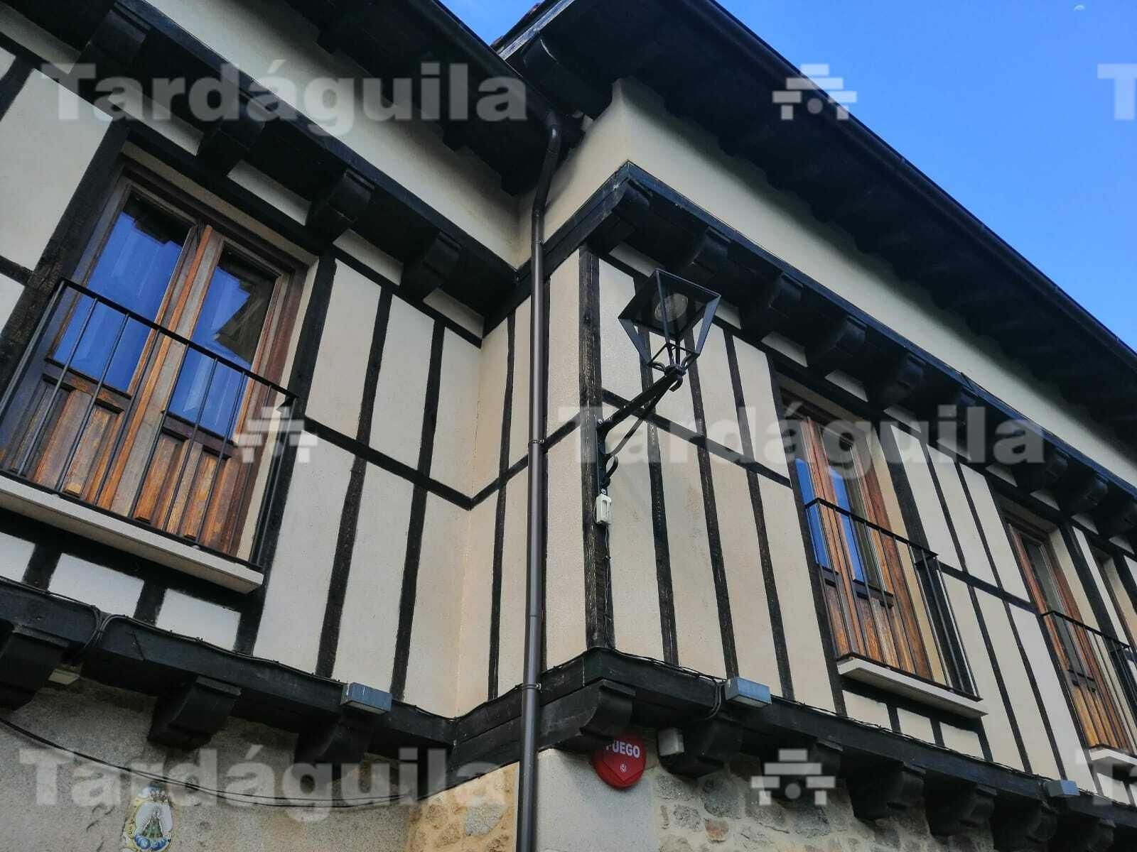 Vista exterior de Edificio en venta en San Martín del Castañar