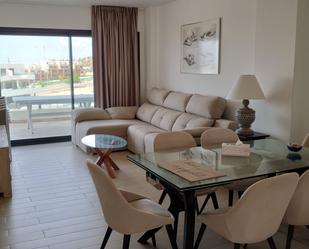 Sala d'estar de Apartament de lloguer en Finestrat amb Aire condicionat, Terrassa i Piscina