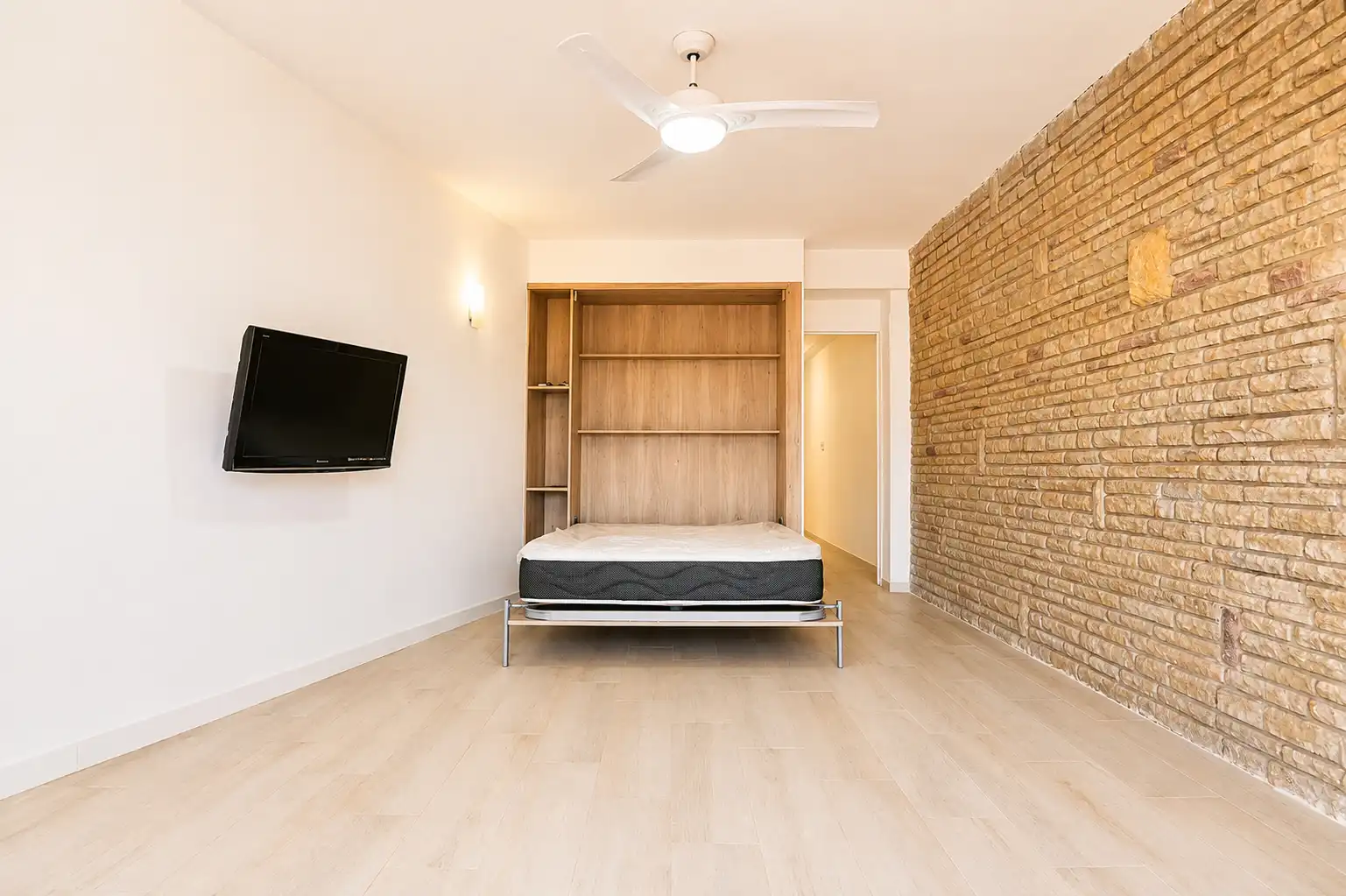Apartamento con ascensor en venta en Passeig Maritim 116, imagen 4