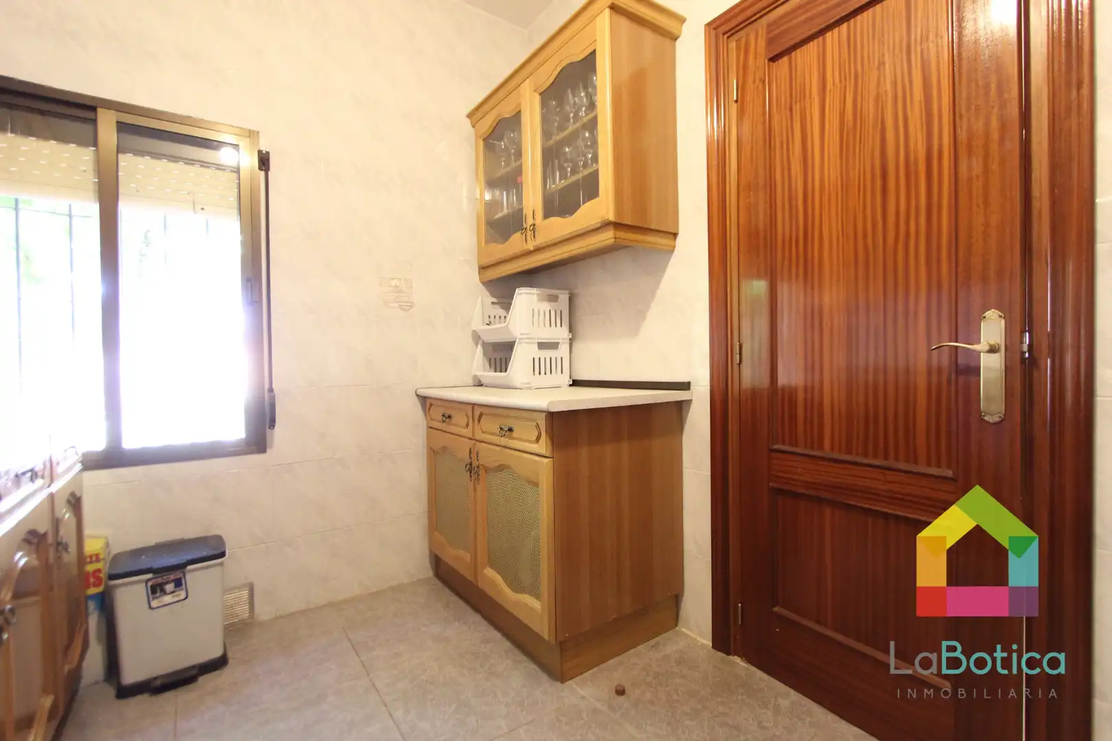 Kitchen of Detached homes for sale in San Martín de Montalbán  with Air Conditioner, Heating and Furnished