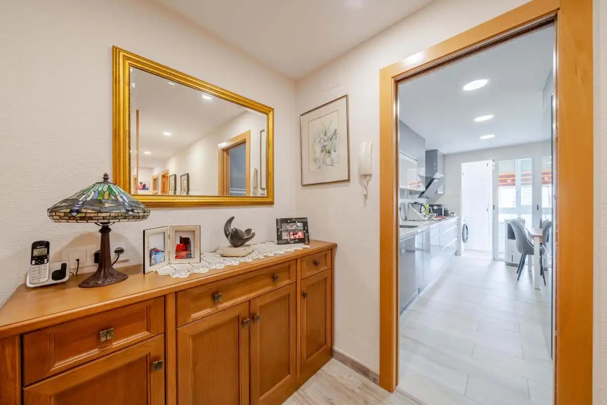 Piso en venta en Benidorm con Aire acondicionado, Calefacción y Jardín privado