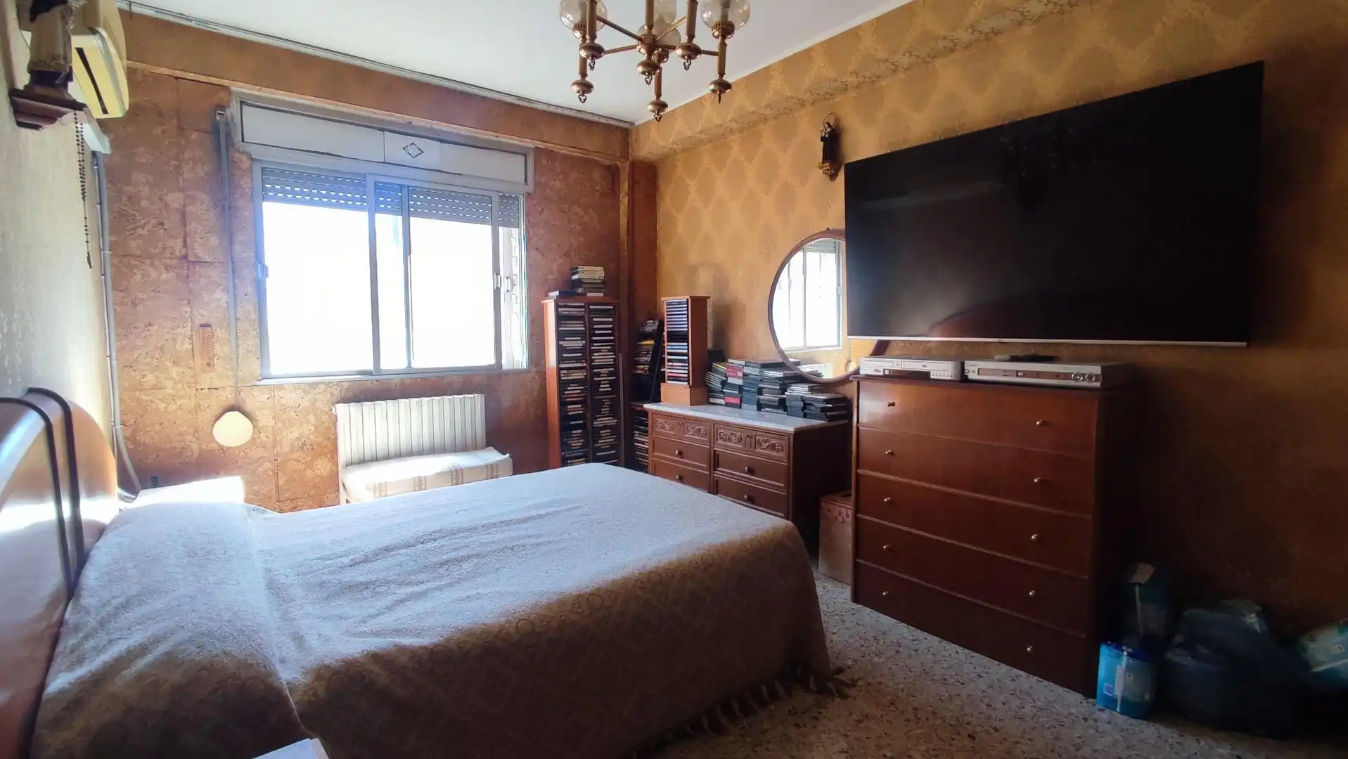 Bedroom of Flat for sale in Zaragoza  with Air Conditioner, Heating and Terrace