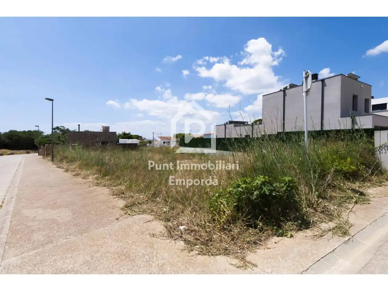 Residential land for sale in Calle Bages