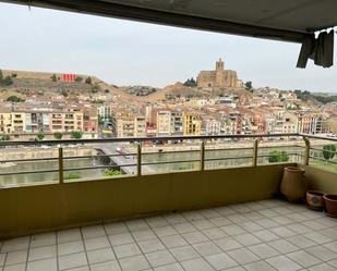 Vista exterior de Dúplex en venda en Balaguer amb Aire condicionat i Terrassa