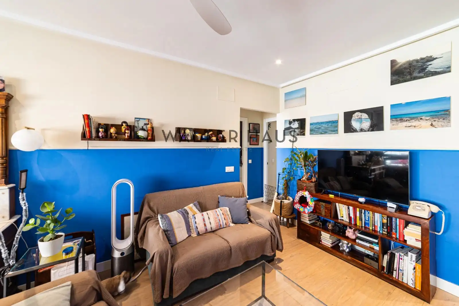 Living room of Flat for sale in Madrid  with Heating and Storage room