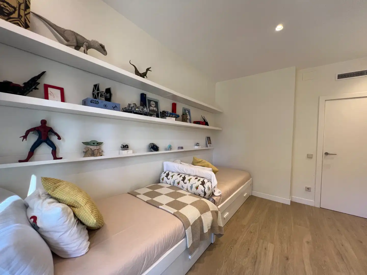 Bedroom of Houses for rent in Castelldefels  with Air Conditioner, Heating and Private garden
