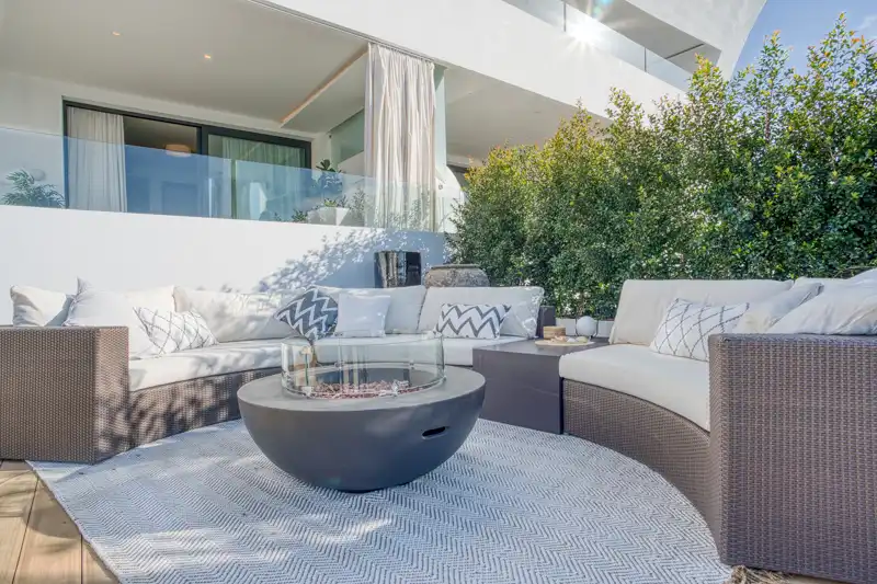 Terrassa de Apartament en venda en Marbella amb Aire condicionat, Calefacció i Jardí privat
