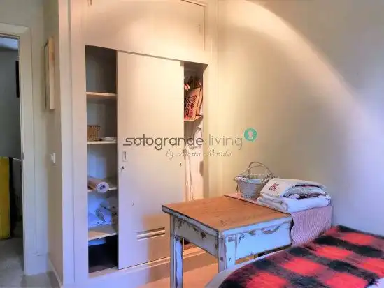 Habitación de Casa adosada de alquiler en Sotogrande con Aire acondicionado, Jardín privado y Terraza