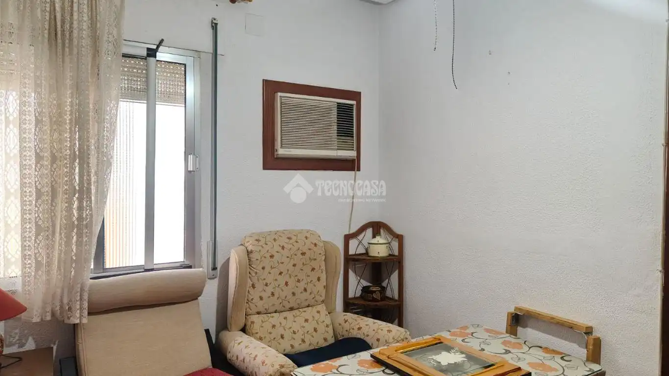 Living room of Flat for sale in Sevilla