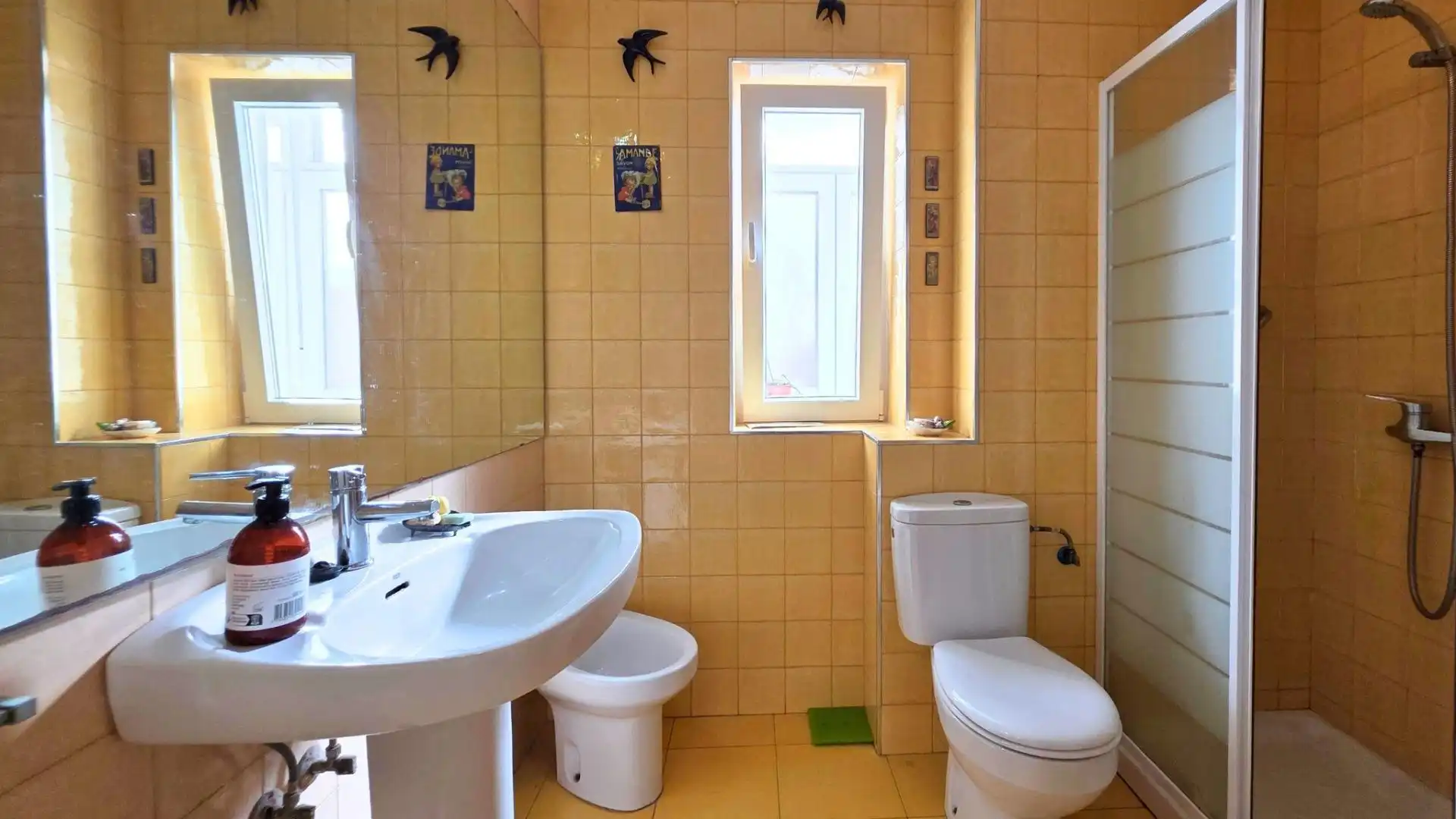 Bathroom of Flat for sale in Almería  with Air Conditioner, Private garden and Balcony