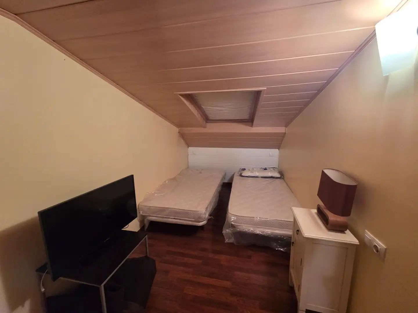 Habitación de Ático en venta en Encamp con Calefacción, Parquet y Amueblado