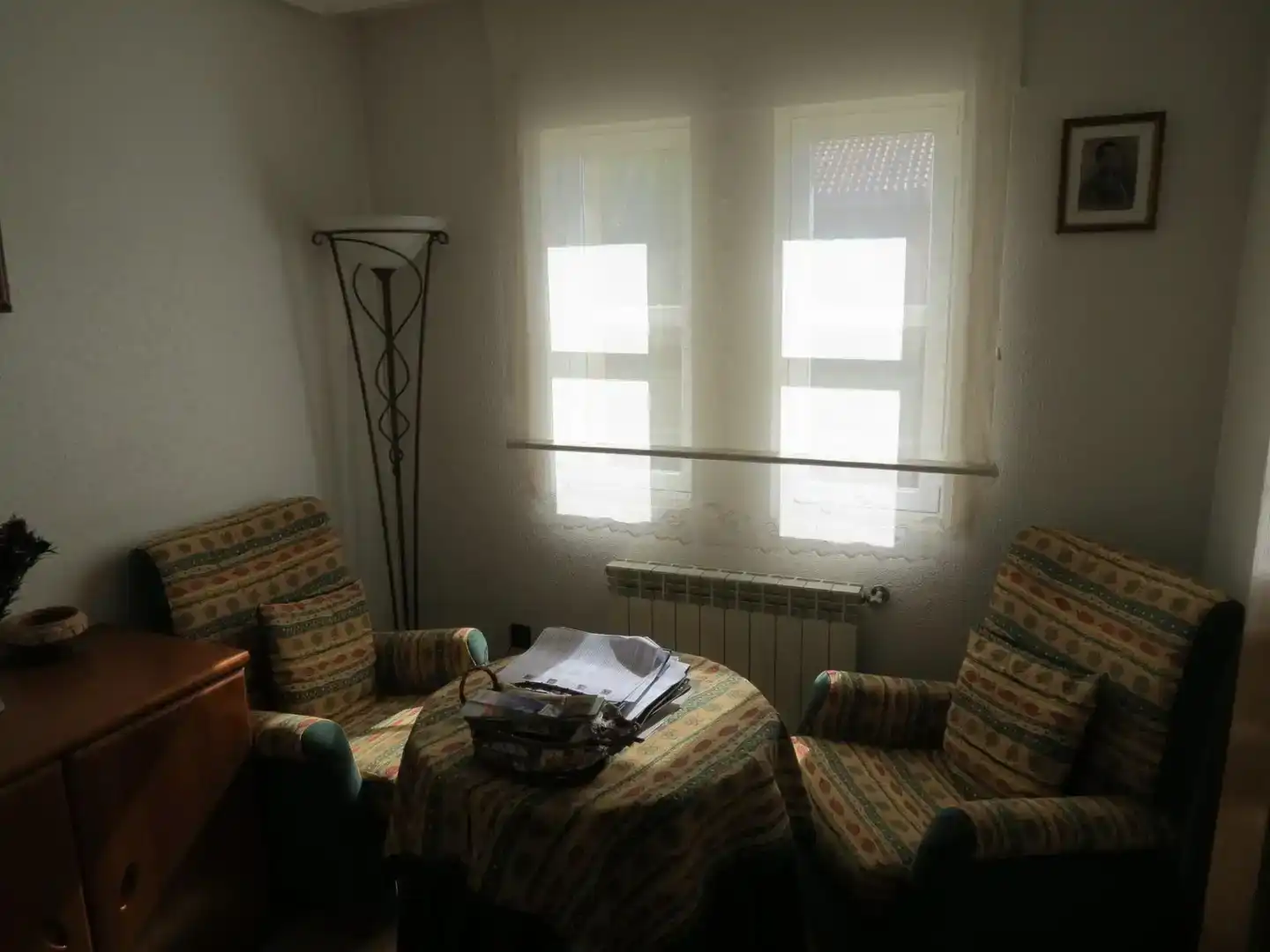 Sala d'estar de Pis en venda en Villaralbo amb Jardí privat, Parquet i Moblat
