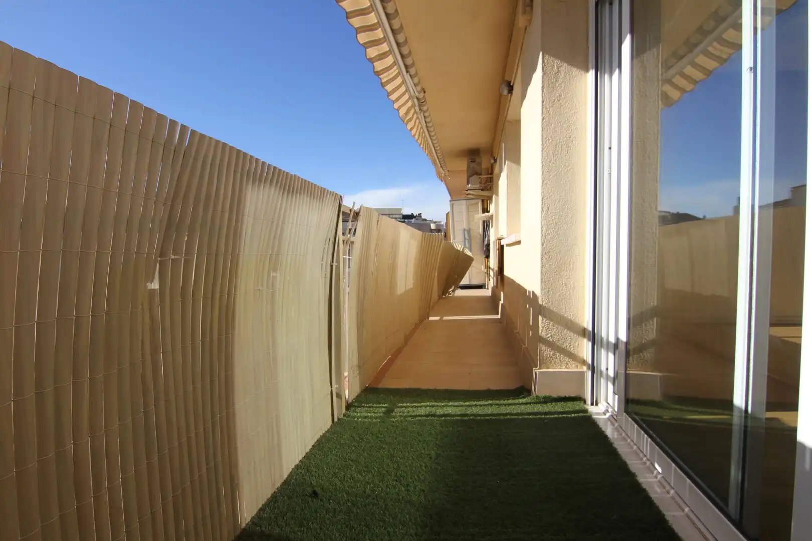 Terraza de Piso en venta en Olesa de Montserrat con Aire acondicionado, Calefacción y Parquet