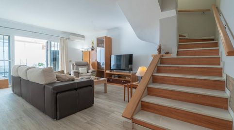 Foto 2 de Casa adosada en venda a Calle de Antonio Machado, Los Rios, Mijas