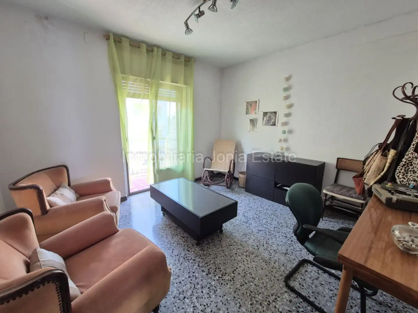 Sala d'estar de Apartament en venda en Villajoyosa / La Vila Joiosa amb Aire condicionat, Jardí privat i Terrassa