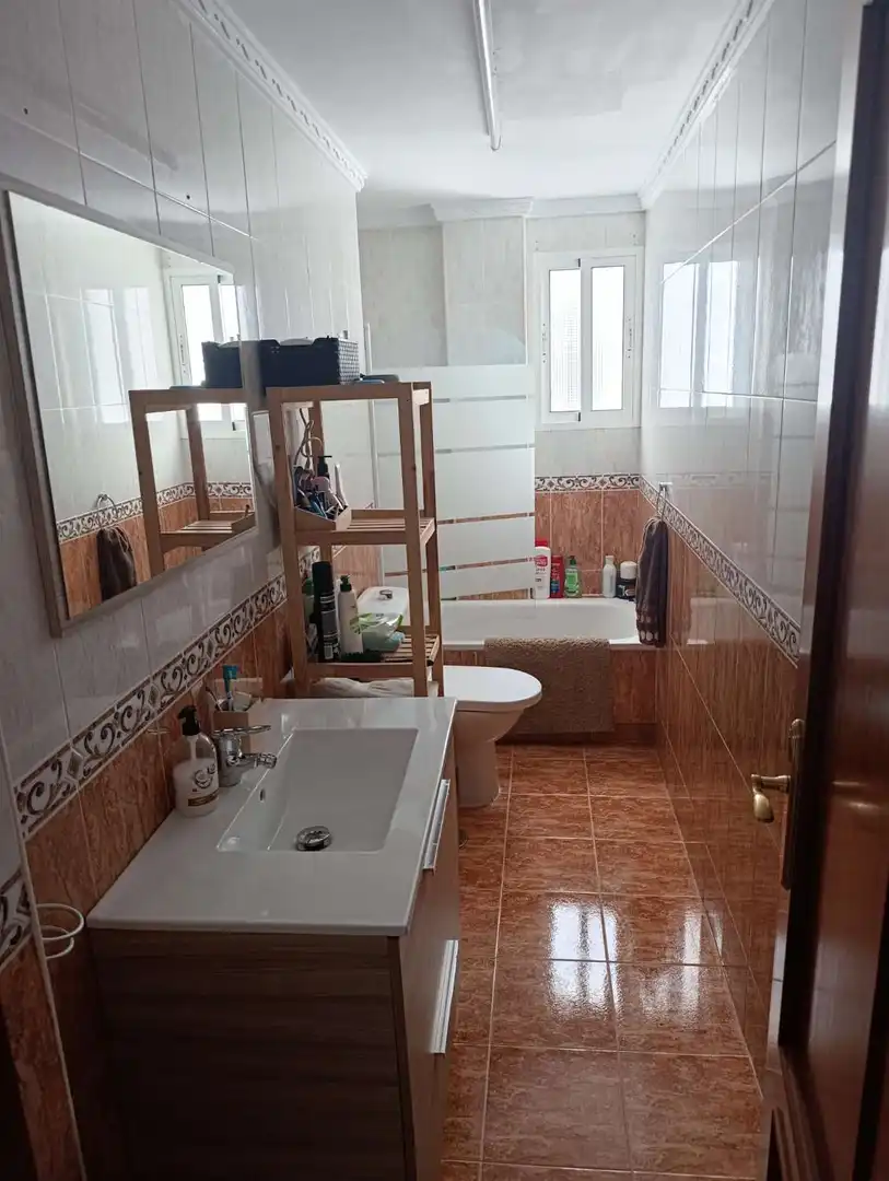 Bany de Pis en venda en Alhaurín de la Torre amb Aire condicionat, Calefacció i Terrassa