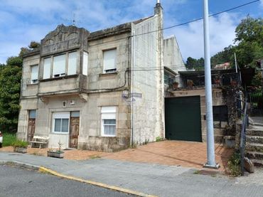 House for sale in Teis