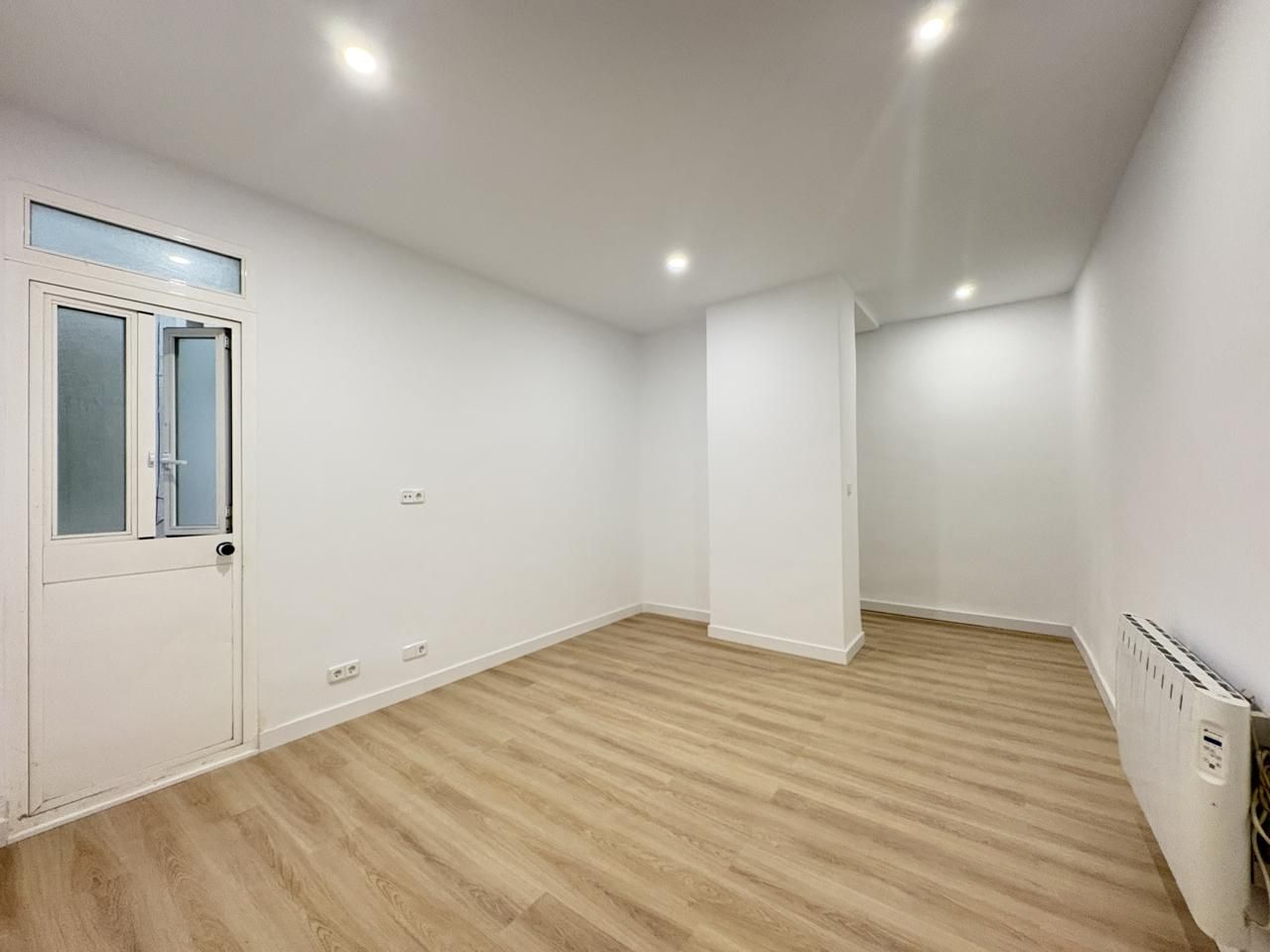 Planta baja to rent in  Madrid Capital  with Heating and Storage room