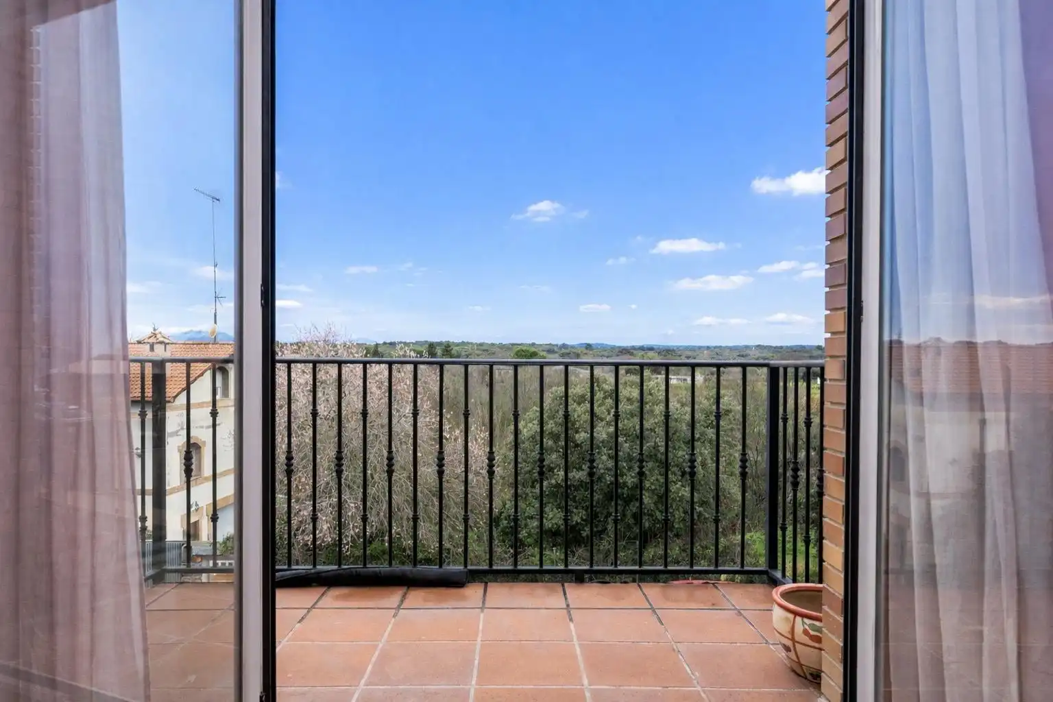 Terrassa de Casa o xalet en venda en Colmenarejo amb Calefacció, Jardí privat i Terrassa
