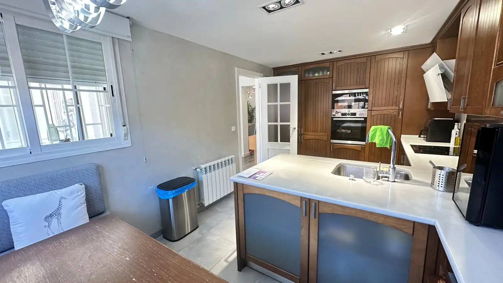 Kitchen of Detached homes for rent in Alcorcón  with Air Conditioner, Heating and Private garden