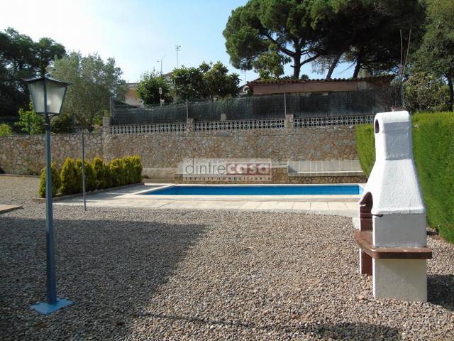 Casa-chalet en Venta en Mas Mora - Sant Daniel