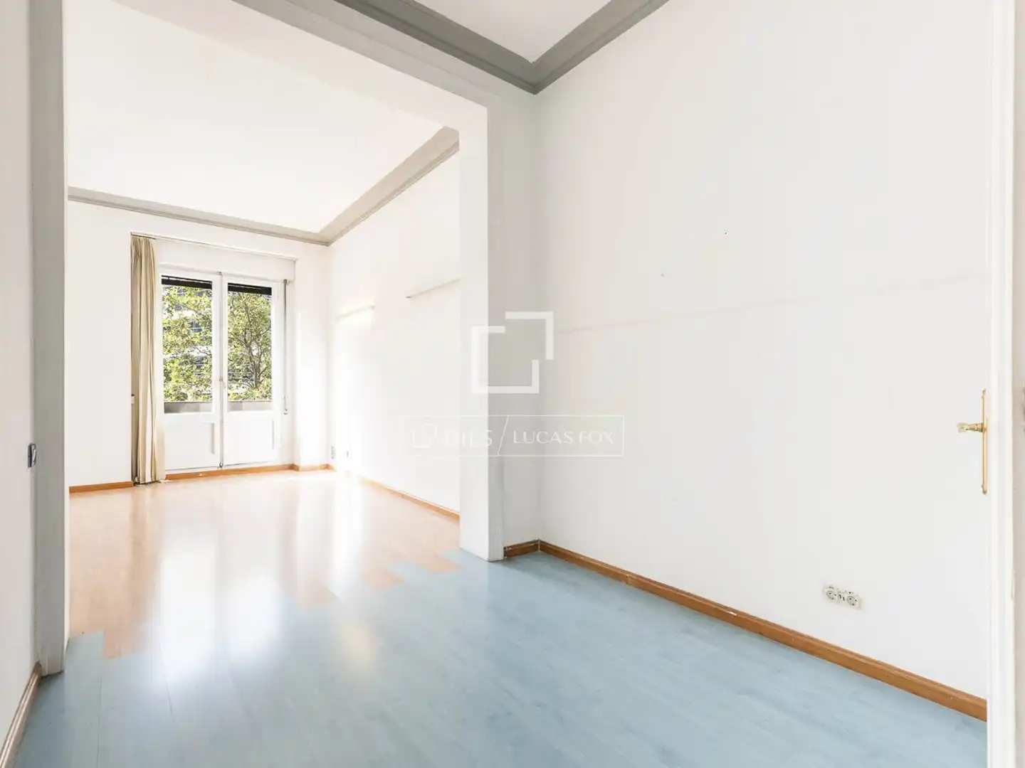 Living room of Flat for sale in Barcelona  with Air Conditioner and Heating