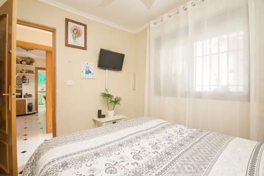 Dormitori de Casa o xalet en venda en Tibi amb Aire condicionat, Piscina i Moblat
