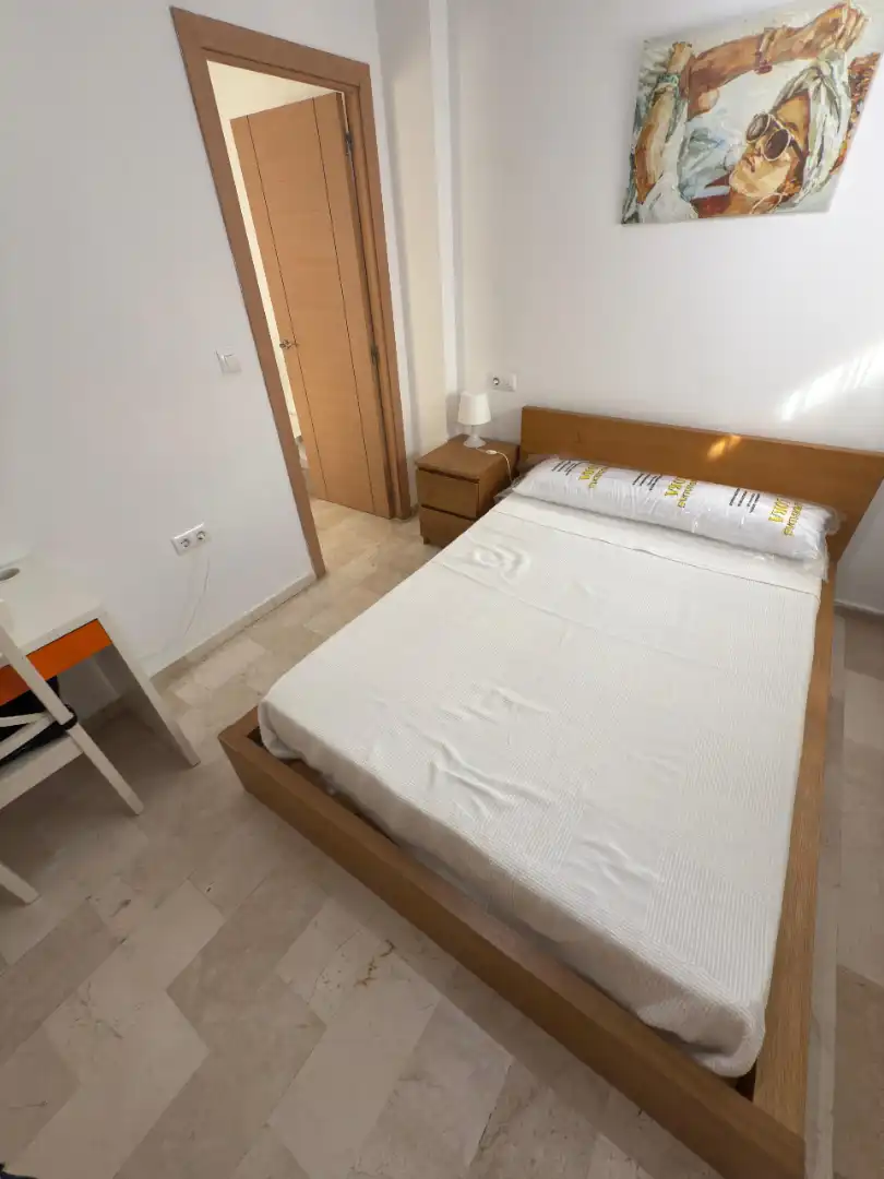 Apartamento de alquiler en Calle Cardenal Mendoza, Centro - Sagrario