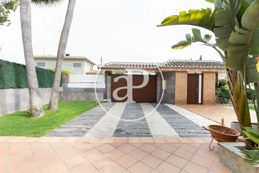 Jardín de Casa o chalet de alquiler en Bétera con Aire acondicionado, Calefacción y Jardín privado
