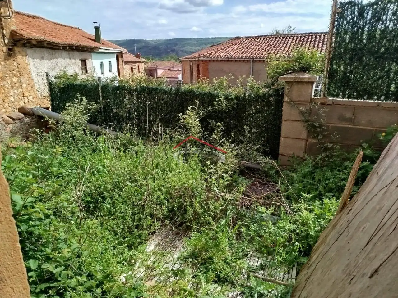 Houses for sale in Cuadros  with Private garden