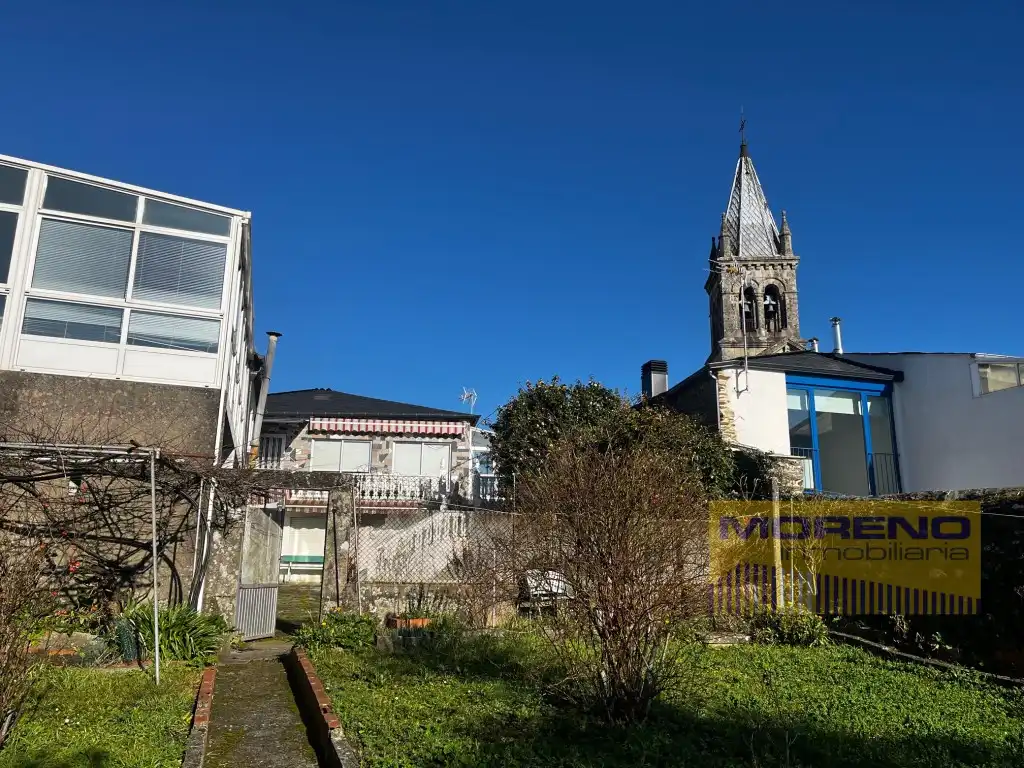 Vista exterior de Casa o xalet en venda en Sarria, Lugo