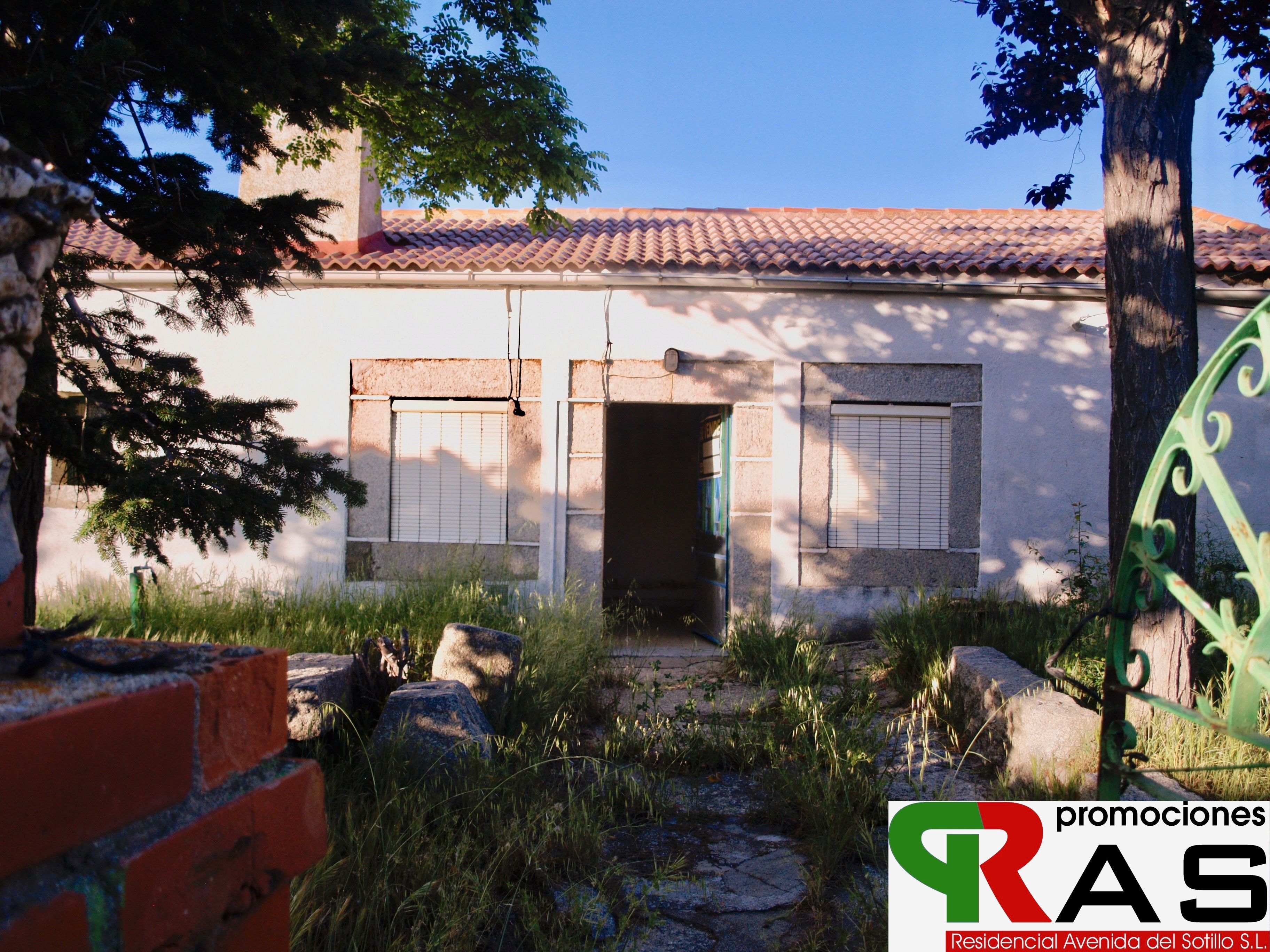 Jardí de Finca rústica en venda en Solosancho amb Jardí privat