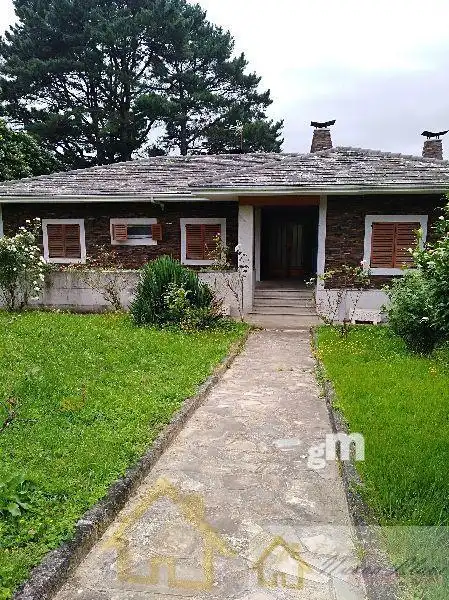 Vista exterior de Casa o chalet en venta en Lugo con Calefacción, Terraza y Trastero