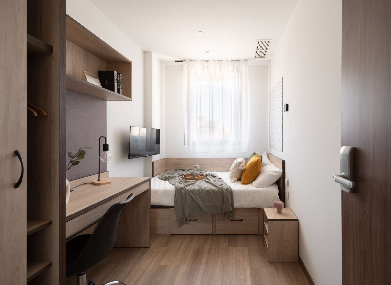 Habitación de Piso para compartir en Málaga Capital con Aire acondicionado, Terraza y Amueblado