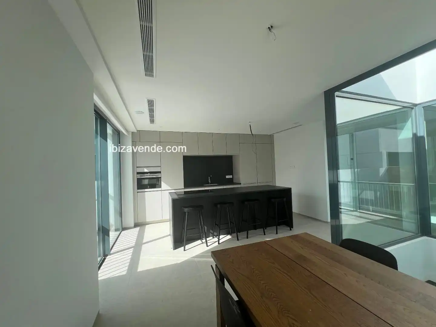 Cocina de Casa o chalet de alquiler en Santa Eulària des Riu con Aire acondicionado, Calefacción y Jardín privado