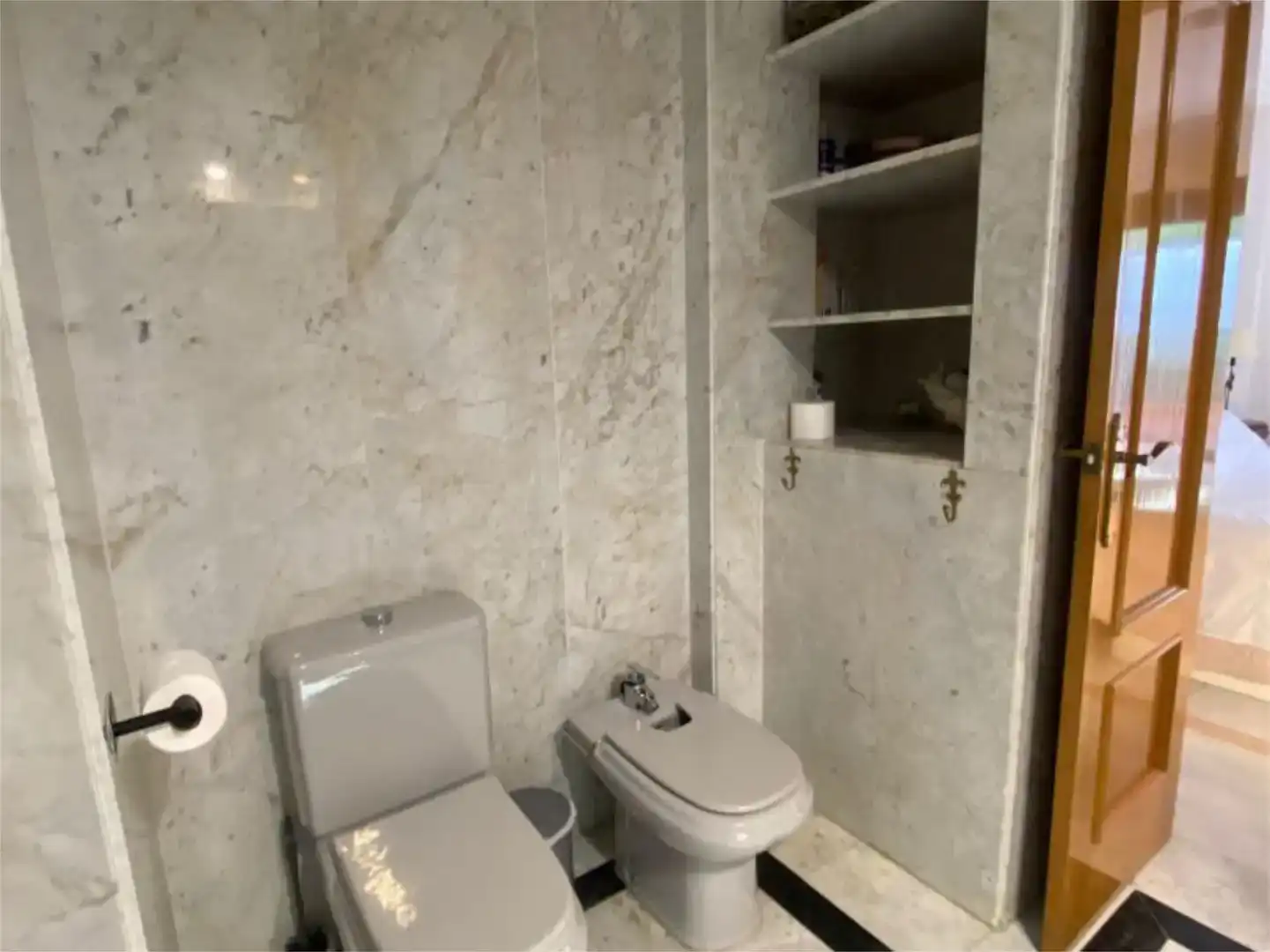 Badezimmer von Wohnung zur Miete in Marbella Centro