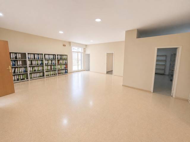 Local comercial en Alquiler en L'Estany